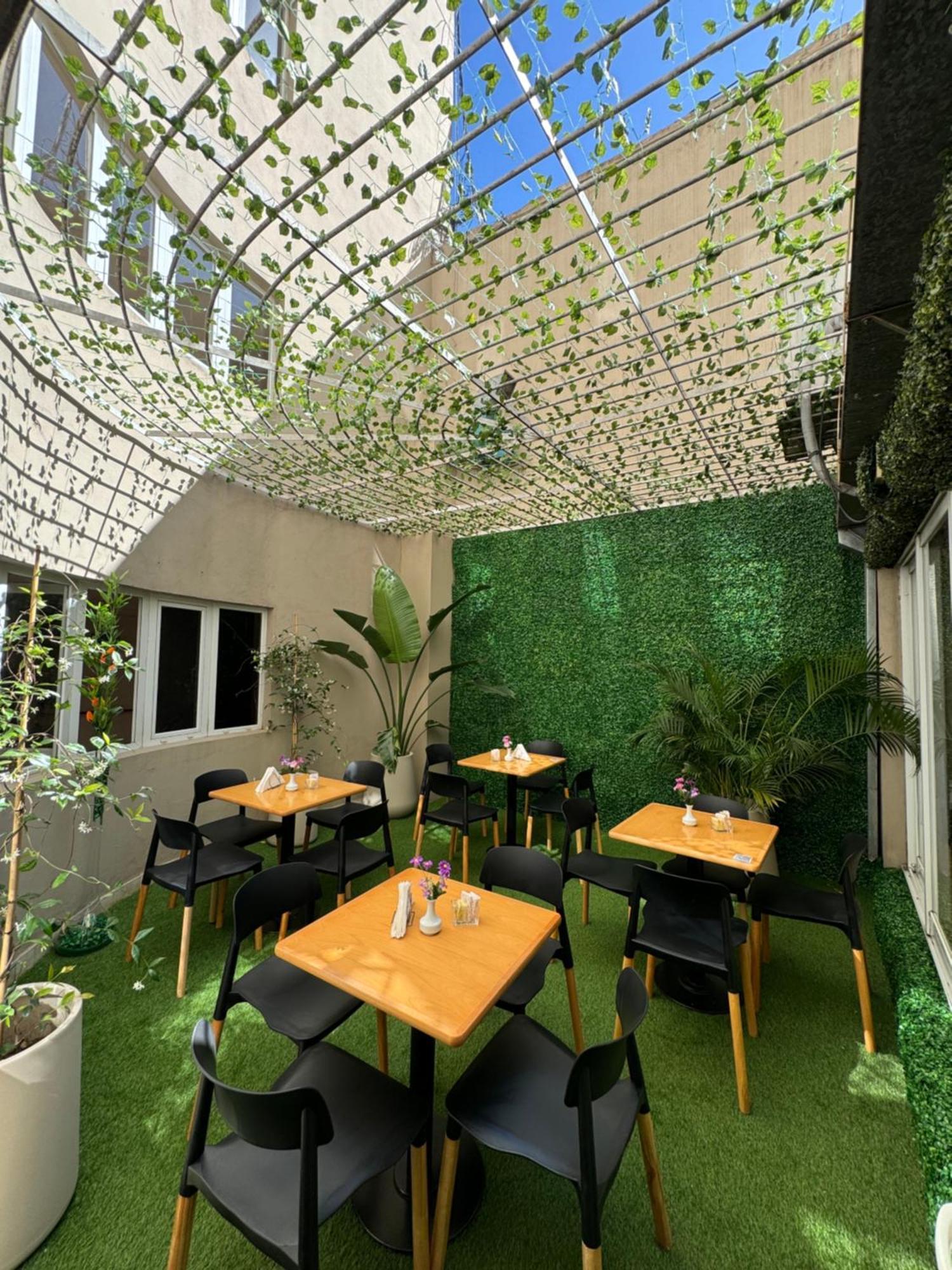 Intersur Suites Buenos Aires Exterior photo